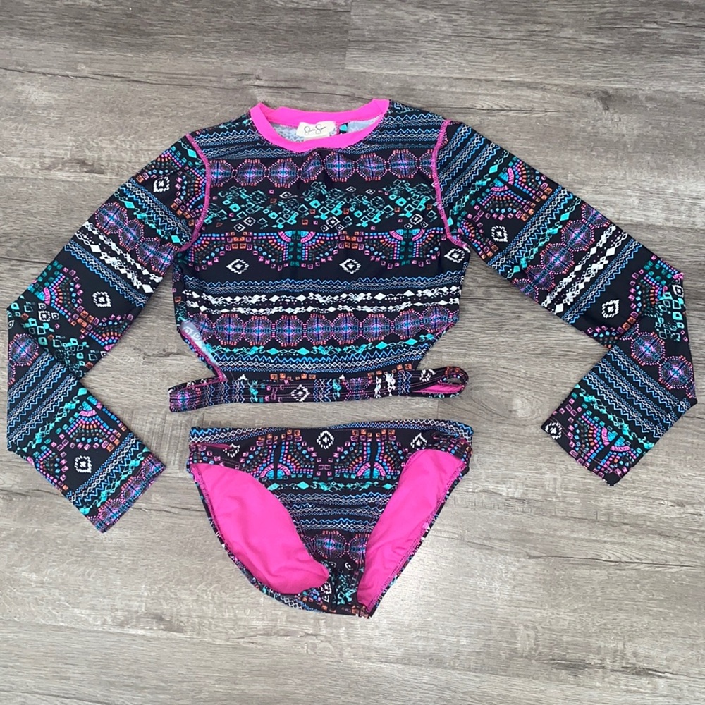 Bathing suit